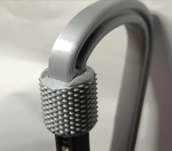 Carabiner có khóa an toàn lò xo (spring loaded secured lock) - Image 7