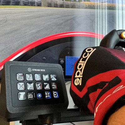 Case Elgato Stream Deck + Gá Racing Rig cho NextLevel Wheel Stand 2.0