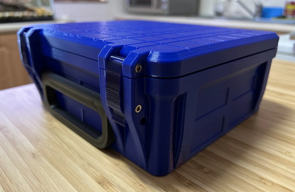 Hộp đựng tiện ích Cá Heo (Dolphin Utility Case) - Image 1