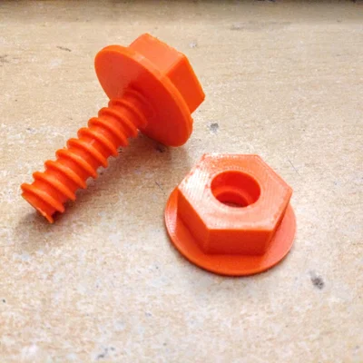 Bộ ốc và đai ốc (Screw and nut) cho bàn làm việc đồ chơi Lidl Playtive
