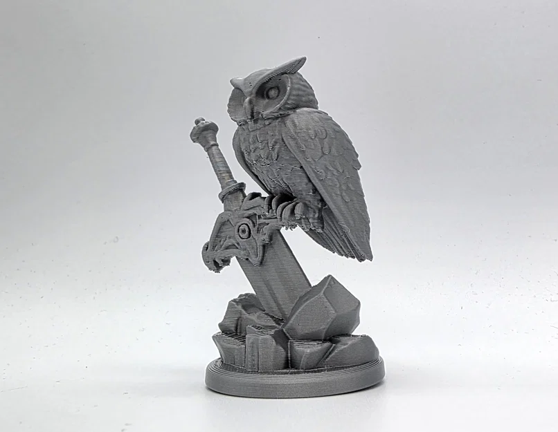 Mô hình Cú đêm trên thanh kiếm (Owl on the Sword) in 3D ấn tượng - Image 2
