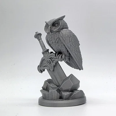 Mô hình Cú đêm trên thanh kiếm (Owl on the Sword) in 3D ấn tượng