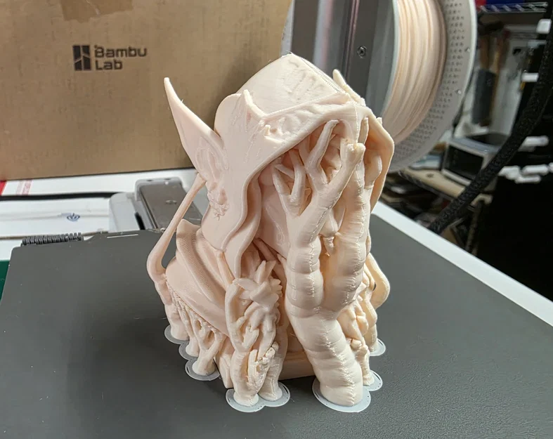 Tượng Bán Thân Pháp Sư High Elf - Image 6