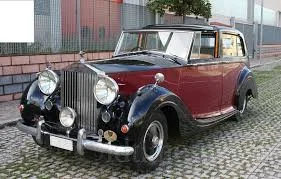 Mô hình 3D xe cổ Rolls Royce thập niên 1950 đầy đẳng cấp - Image 1