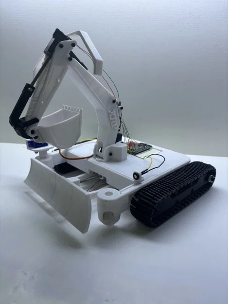 XRP Mover – Robot XRP đa năng với tay servo, track và đèn tích hợp - Image 2