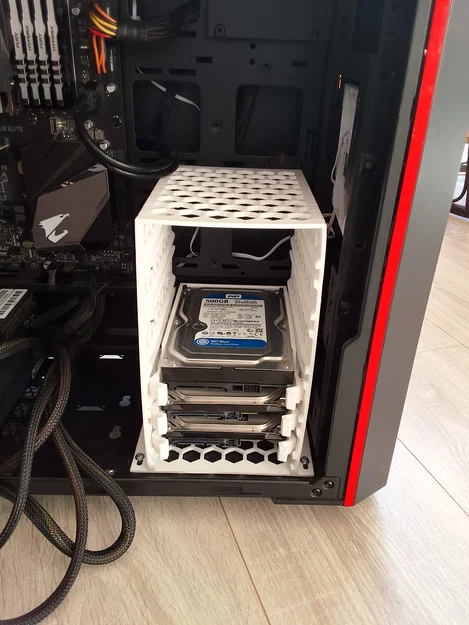 Khung gắn 5 ổ cứng HDD dạng tổ ong tối ưu tản nhiệt cho máy tính - Image 2