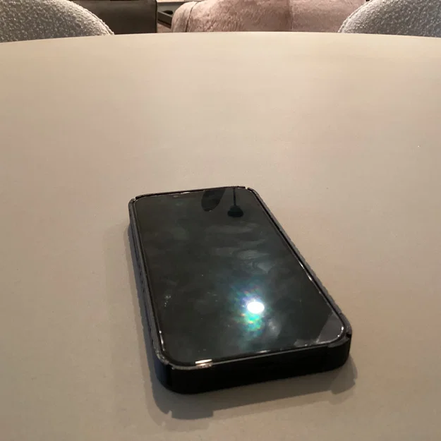 Ốp lưng iPhone 13 họa tiết tổ ong in 3D cực chất - Image 17