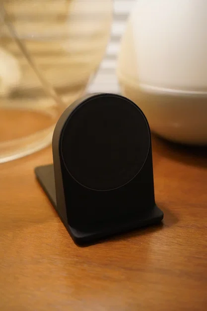 Giá đỡ để bàn cho sạc Anker MagGo (Magsafe Stand) - Image 1
