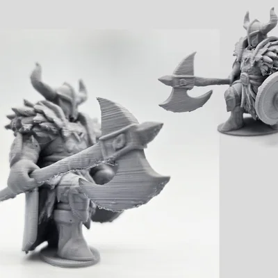Mô hình chiến binh Viking dũng mãnh (Battle-Axe Viking Miniature)