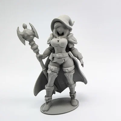 Mô hình nữ pháp sư (Female Sorceress Figurine)