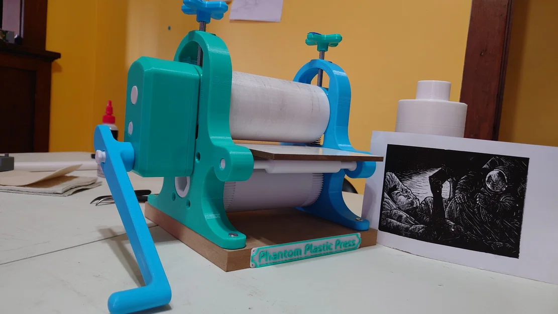 Máy in 3D Phantom Plastic Printing Press khổ 6 inch - Image 1