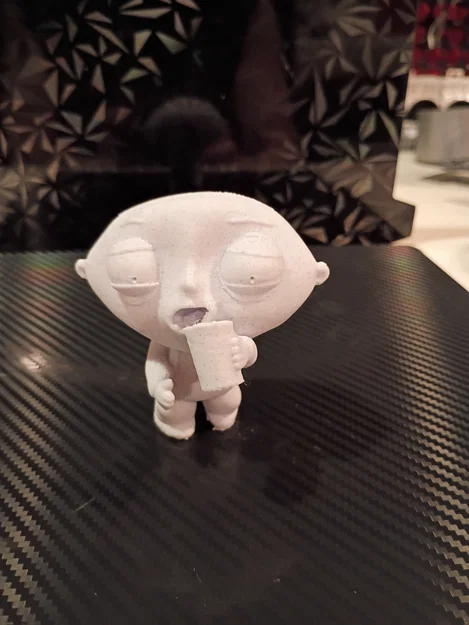 Mô hình 3D Stewie Griffin say xỉn cực chất cho fan Family Guy - Image 1