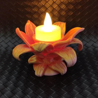Đế nến LED hình hoa Lily
