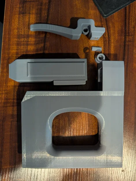 Marathon Shield Applicator - Mô hình thiết bị kích hoạt khiên 4 mảnh - Image 14