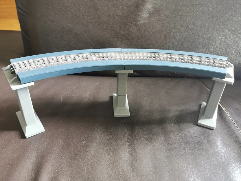 Thanh đỡ ray Märklin H0 R1-30° (dạng module - 1 chi tiết) - Image 1