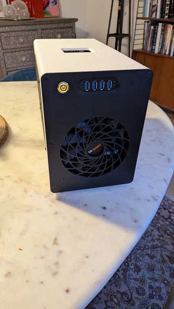 Case BC-250 yên tĩnh – hỗ trợ tower cooler DeepCool (có màn hình Digital) - Image 6