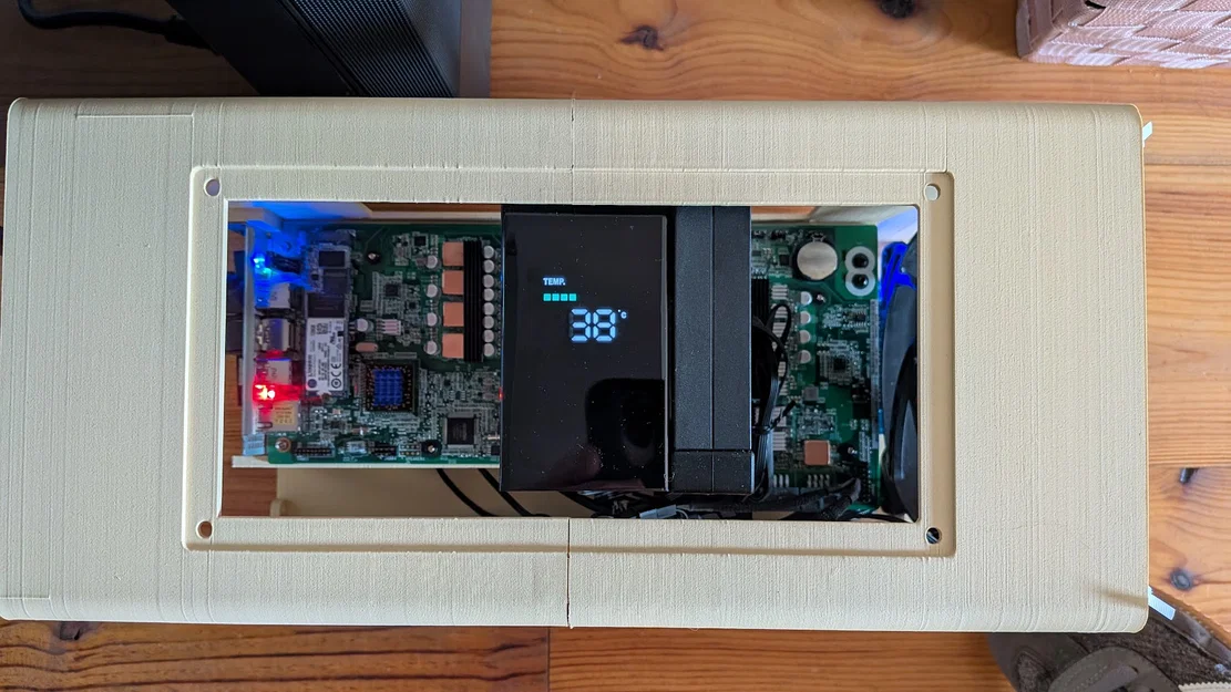 Case BC-250 yên tĩnh – hỗ trợ tower cooler DeepCool (có màn hình Digital) - Image 9
