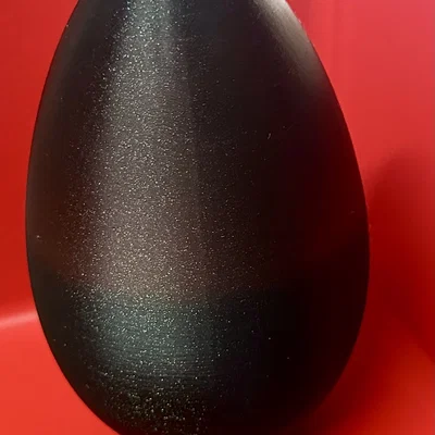 Bình hoa hình trứng Phục sinh (Easter Egg Vase) trang trí ấn tượng