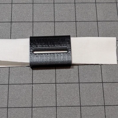 Dụng cụ hỗ trợ gấp viền chăn (Quilt Binding) 2.5 inch