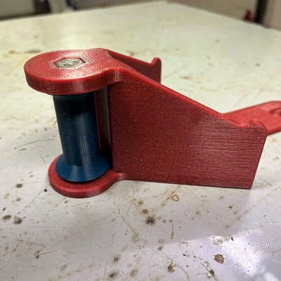 Bộ dẫn hướng dây vòi nước in 3D chống kẹt lốp xe