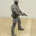 Mô hình nhân vật cảnh sát (Police Officer) sắc nét cho in 3D - Thumbnail 4