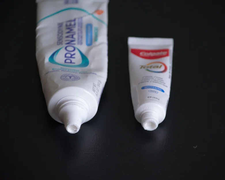 Đầu Chuyển Đổi Chiết Kem Đánh Răng - Tuýp Sensodyne & Colgate Mini - Image 4