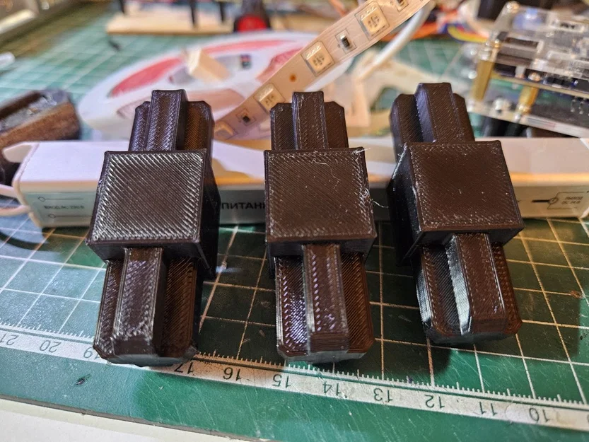 Đầu nối 2 chiều (2-way connector) cho ống kim loại - Image 1