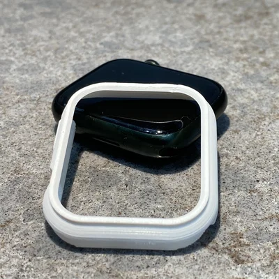 Ốp Apple Watch 7 45mm có gờ nhô và nút bấm