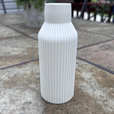 Mẫu in 3D bình hoa Ribbed Vase trang trí phong cách hiện đại
