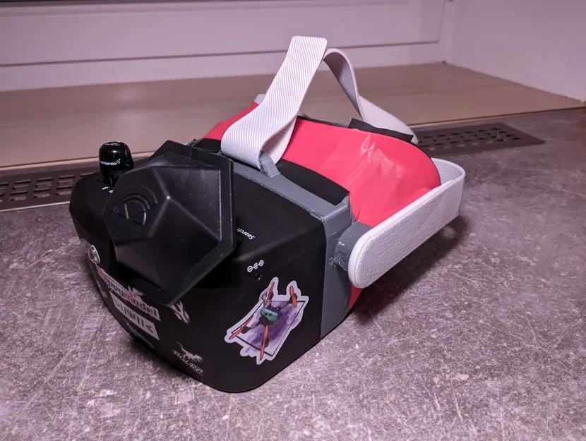 Adapter Eachine EV800D sang Quest 2 facial interface - Image 1