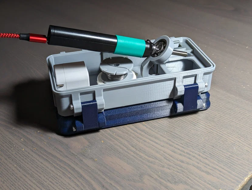 Hộp đựng mỏ hàn Pinecil Pine64 gọn bàn, kèm tuỳ chọn ngăn sắp xếp - Image 1