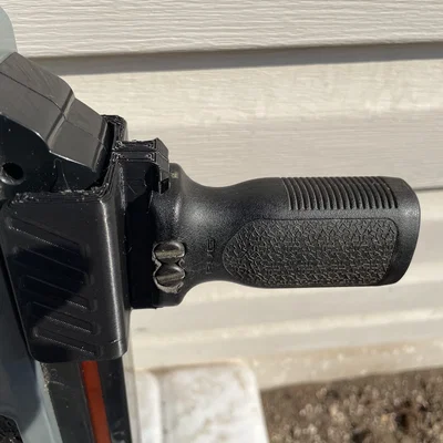 Tay Bơm Có Rail (Railed Pump Grip) cho Bug-a-Salt Gun