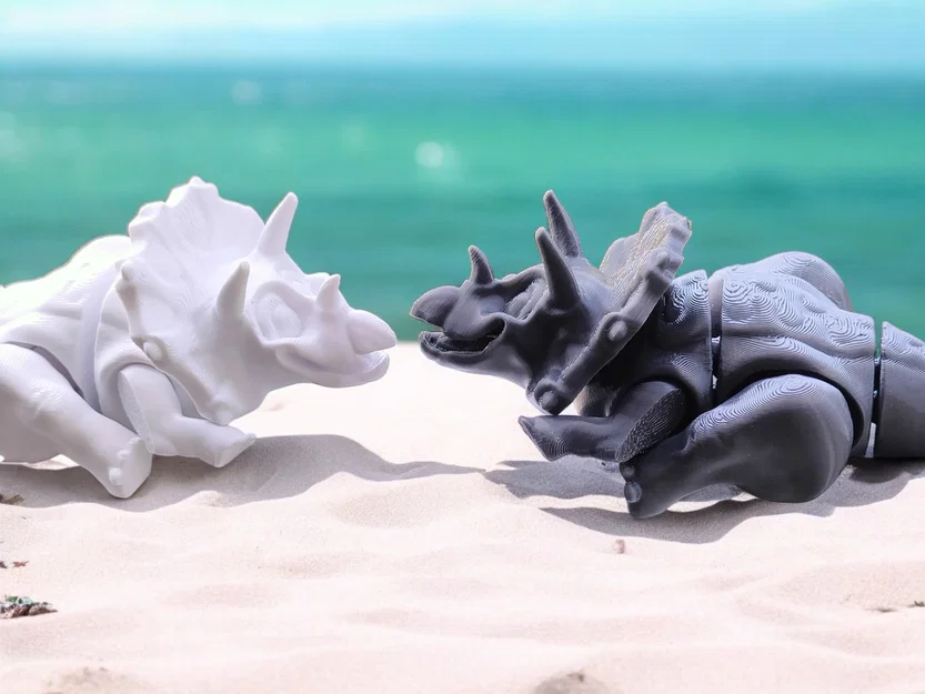 Happy Flexi Triceratops – Khủng Long Dẻo Vui Nhộn - Image 2