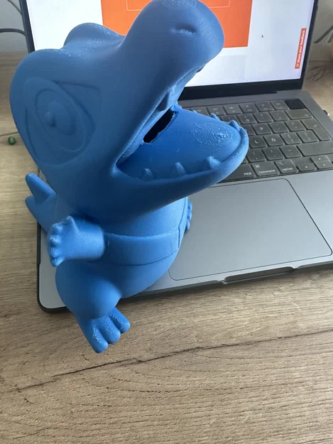 Ống heo tiết kiệm Pokemon Totodile có tích hợp ngăn giữ thẻ NFC - Image 1