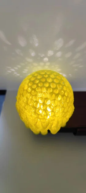 Quả bóng thư giãn rỗng in từ PETG - Image 2