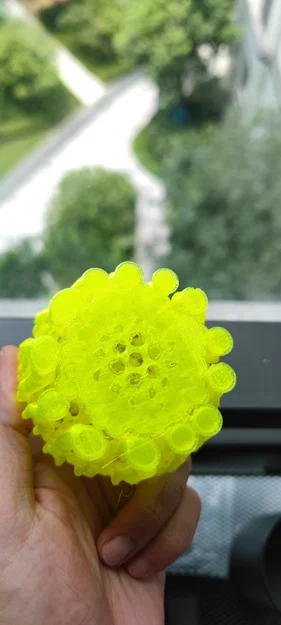 Quả bóng thư giãn rỗng in từ PETG - Image 6