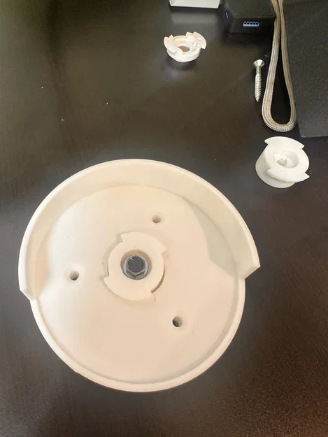 Giá treo tường cho HelloBaby Monitor / Camera - Image 3