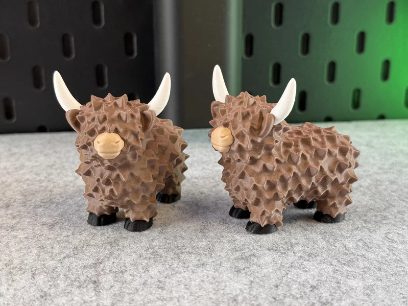 Mô hình bò Highland (Highland Cow) - Image 1