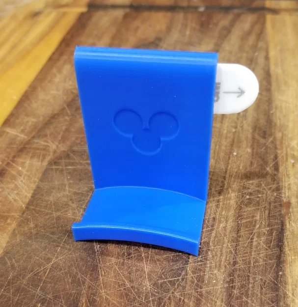 Giá treo tai Disney gắn tường (Wall mounted Disney Ears Holder) - Image 1