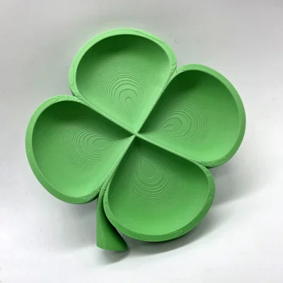 Khay Đựng Đồ Hình Cỏ Bốn Lá May Mắn (In 3D Không Cần Hỗ Trợ)