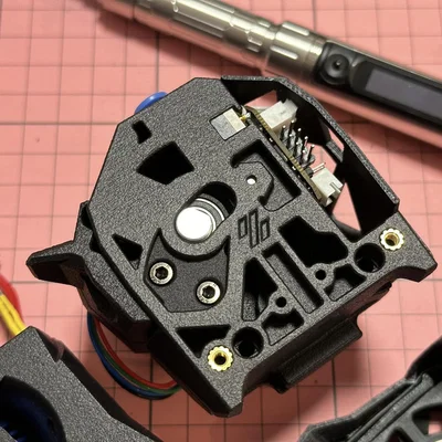 Bộ đùn nhựa Galileo 2 Extruder: Nhẹ, bền và tích hợp cảm biến