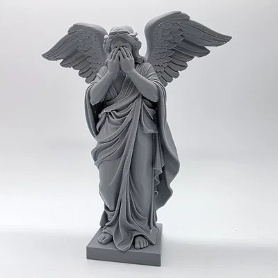 Tượng Thiên thần khóc (Weeping Angel) độ chi tiết cao