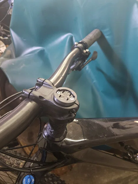 Đế gắn Garmin Quick Fit cho Ahead Cap - Image 1