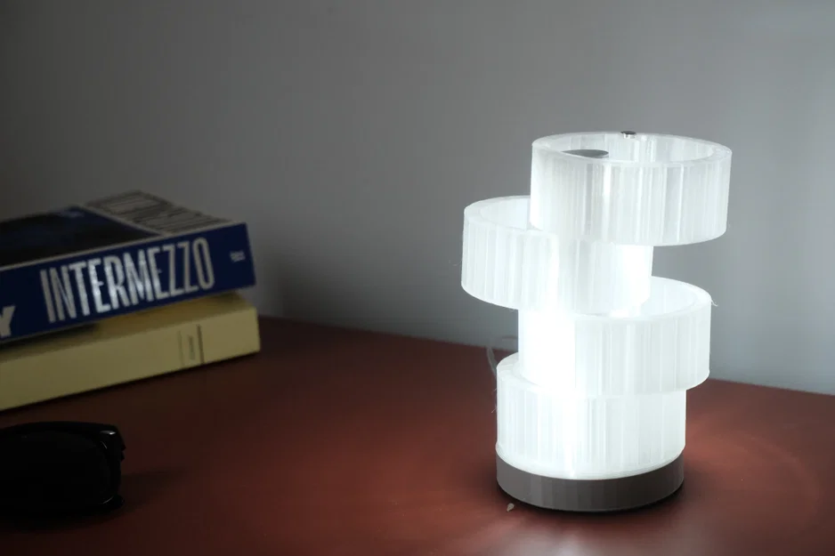 Đèn formlamp với vòng thay đổi linh hoạt - Image 2