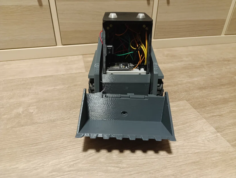 MINI SKIDI / BOBÍK V2 - Máy xúc RC điều khiển qua điện thoại - Image 4