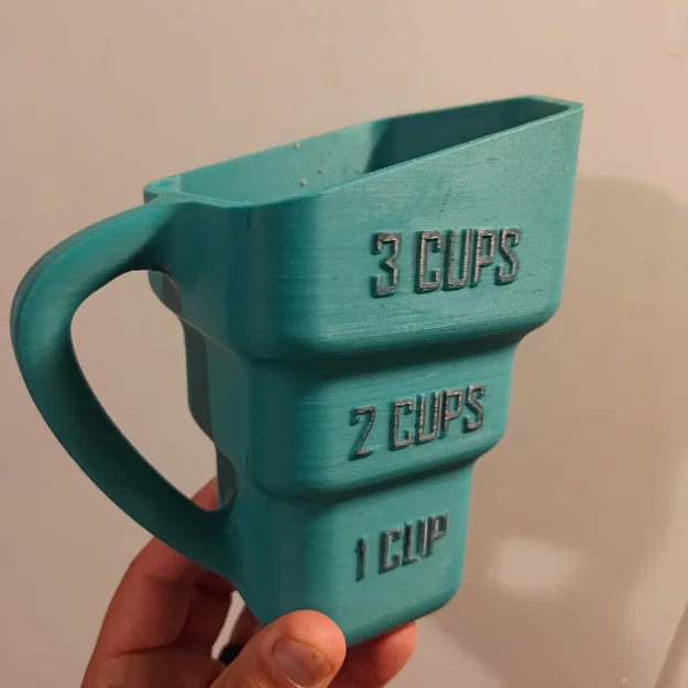 Gàu múc thức ăn cho thú cưng có chia vạch 3 mức (3 Cups) - Image 1