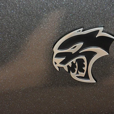Mẫu huy hiệu Hellcat 3D trang trí ô tô cực chất và cá tính