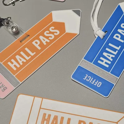 Hall Pass hình bút chì cho Back to School | Nhiều kiểu | Kệ “Pencil Holder”