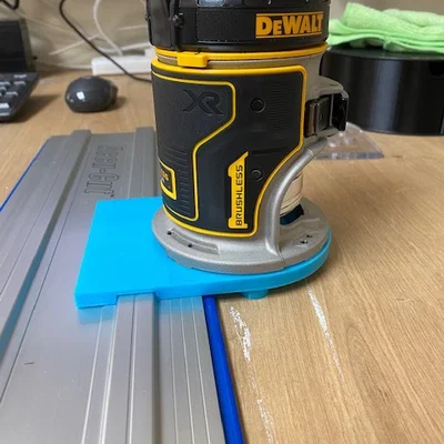 Tấm đế Router Dewalt cho Kreg Track