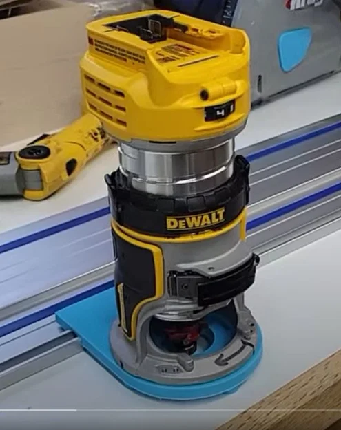 Đế trượt Router DeWalt cho ray dẫn hướng Kreg in 3D - Image 1